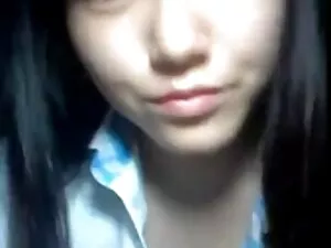Tóc vàng với nhỏ xíu ...