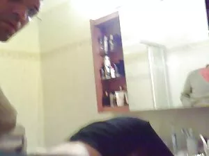 Cô gái với tất dài t ...