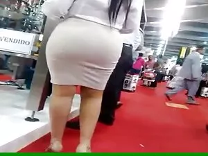 tôi liếm đít bạn gái ...