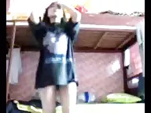 Sexy busty cô bé chi ...