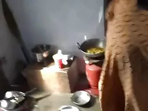 Tóc vàng hay anh gai ...